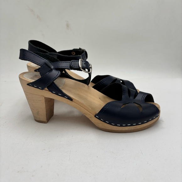 Maguba Women’s 38 Navy Leather Rio Strappy Heeled Wood Clogs - Picture 1 of 9